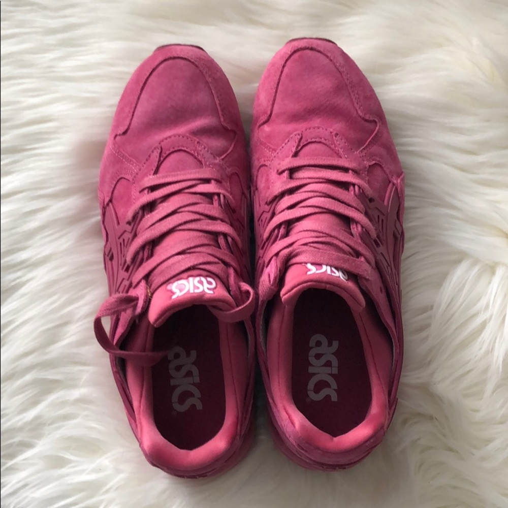 Asics Women's Sneakers in Pink - Picture 2 of 4